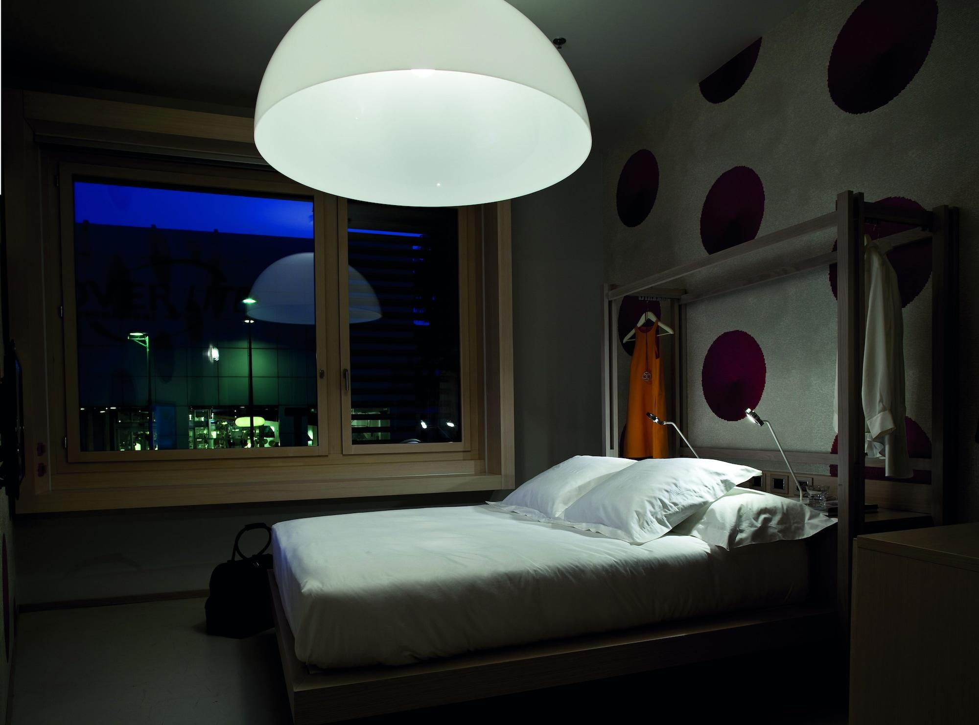 Nu Hotel Milano Esterno foto
