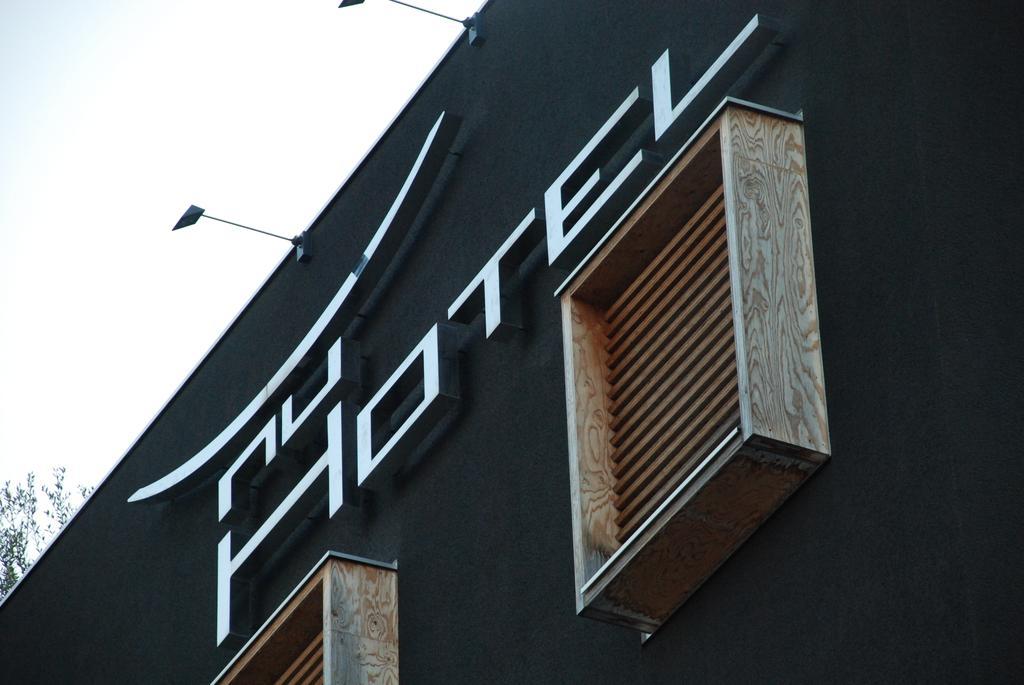 Nu Hotel Milano Esterno foto