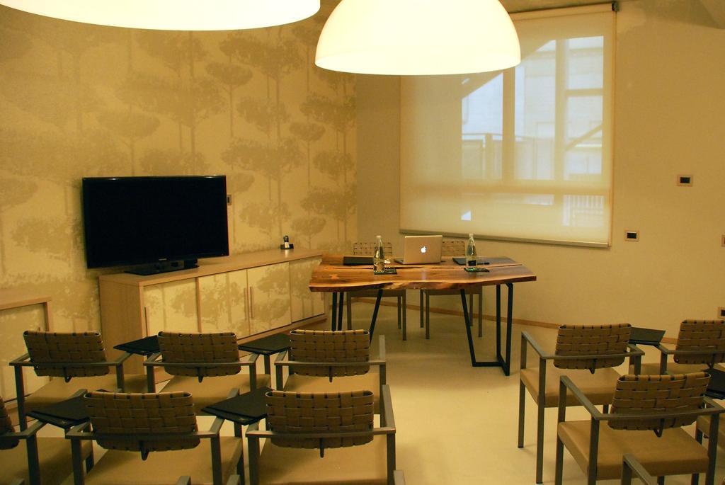 Nu Hotel Milano Esterno foto